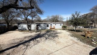 23035 Opportunity, Elmendorf, TX 78112