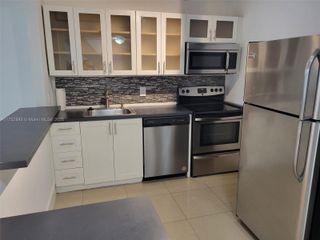 1470 NE 123rd St A204, North Miami, FL 33161