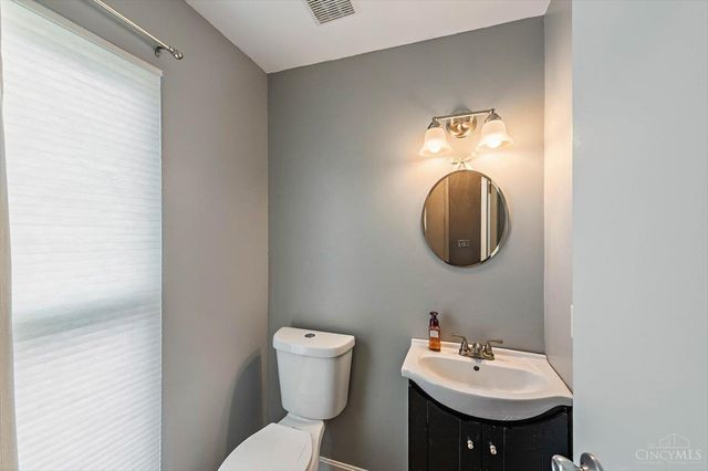 4946 Columbia Circle, West Chester, OH 45011