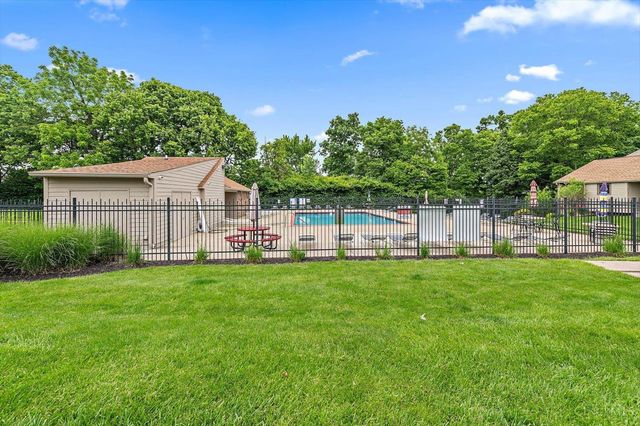 4946 Columbia Circle, West Chester, OH 45011