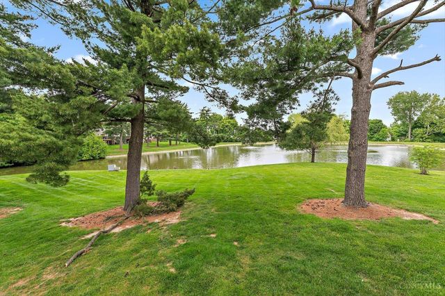 4946 Columbia Circle, West Chester, OH 45011