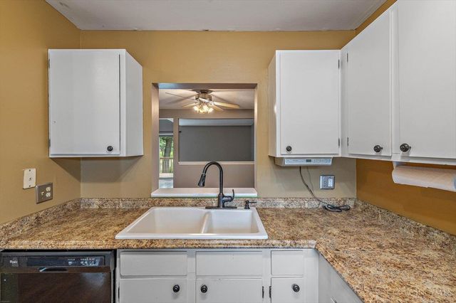 4946 Columbia Circle, West Chester, OH 45011