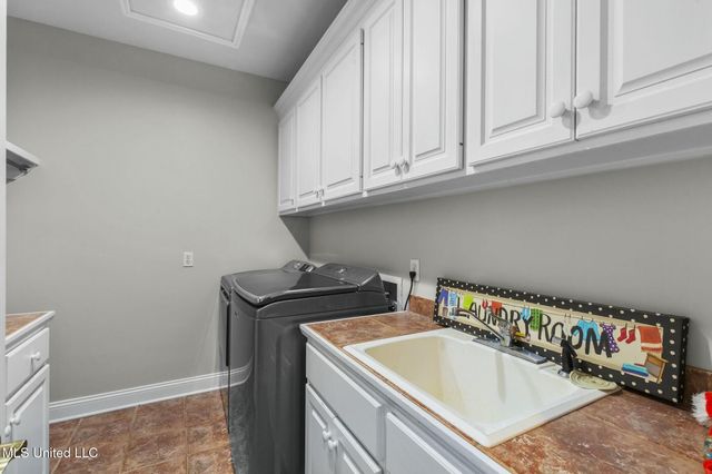 150 Saddlebrook Trail, Terry, MS 39170