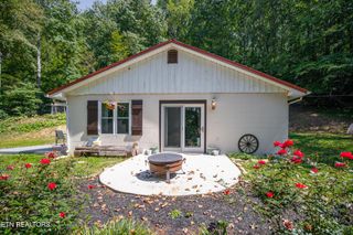 1621 Six Mile Cemetery Rd, Maryville, TN 37803