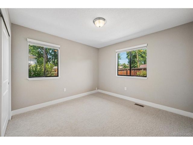 5659 W 63rd Ave, Arvada, CO 80003