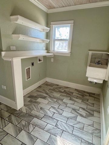 2218 W Concho Avenue, San Angelo, TX 76903