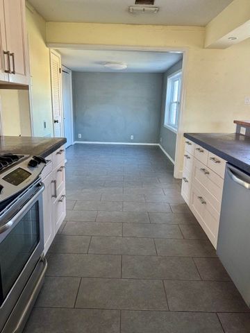 2218 W Concho Avenue, San Angelo, TX 76903