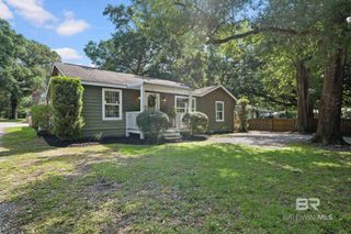 373 Pecan Avenue, Fairhope, AL 36532