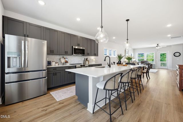 211 Pond View Court, Fuquay Varina, NC 27526