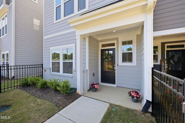 211 Pond View Court, Fuquay Varina, NC 27526