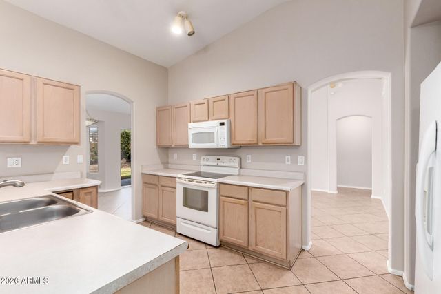 3356 E ROSEMONTE Drive, Phoenix, AZ 85050