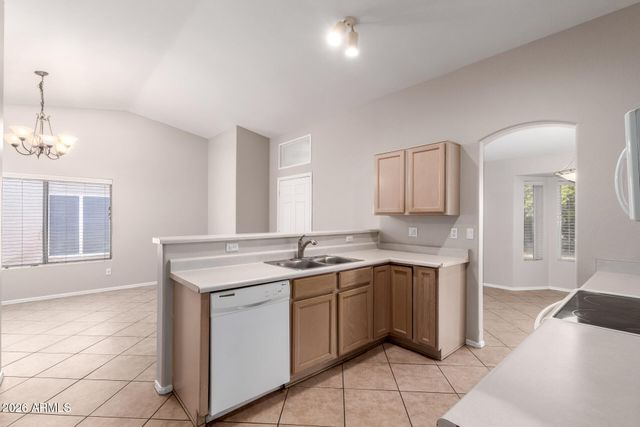 3356 E ROSEMONTE Drive, Phoenix, AZ 85050