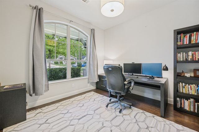 1701 Belle Place, Fort Worth, TX 76107