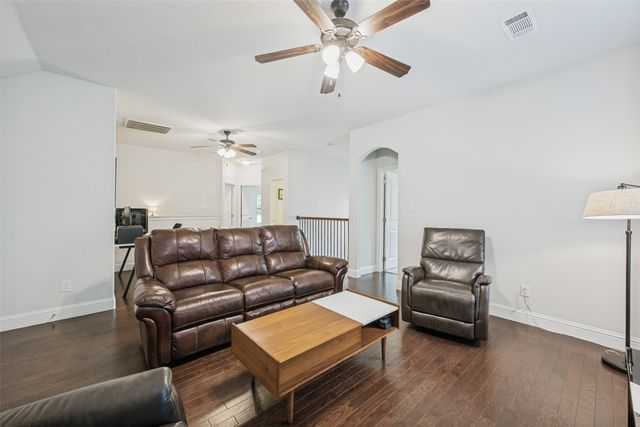 1701 Belle Place, Fort Worth, TX 76107