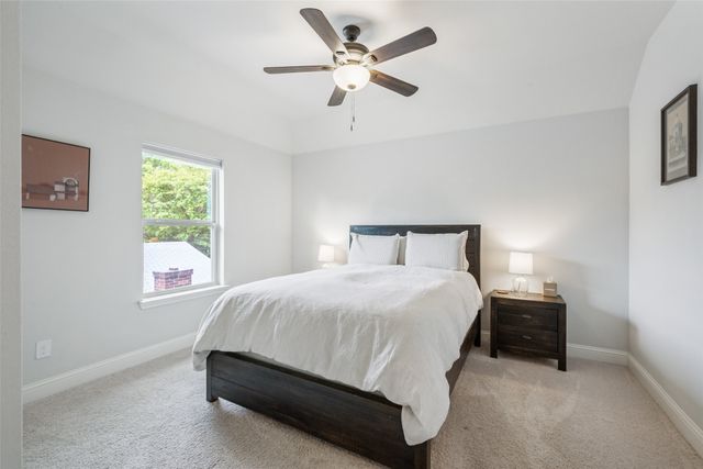 1701 Belle Place, Fort Worth, TX 76107