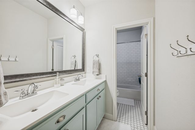 1701 Belle Place, Fort Worth, TX 76107