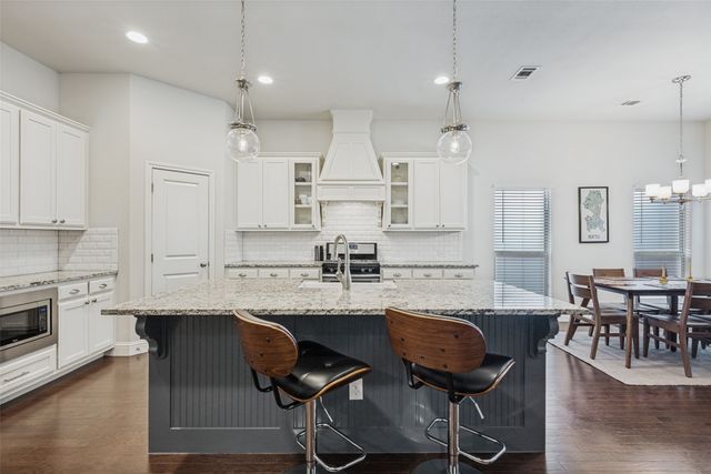 1701 Belle Place, Fort Worth, TX 76107