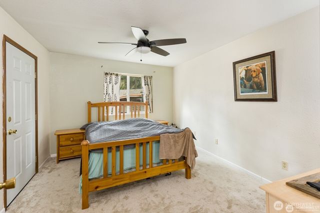 17835 Upland Drive SE, Yelm, WA 98597