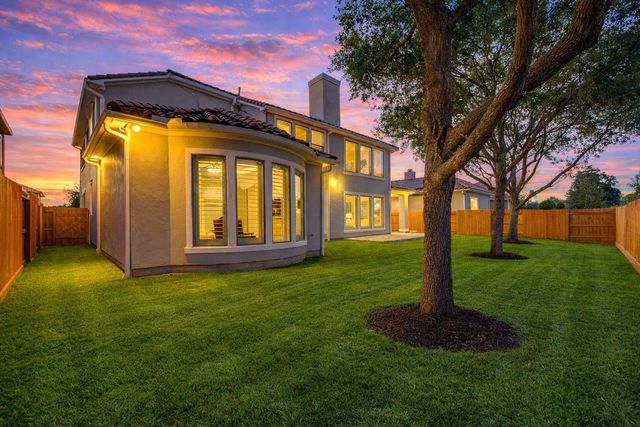 1907 Flower Garden Lane, Houston, TX 77077