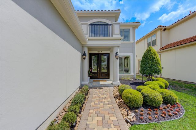 1907 Flower Garden Lane, Houston, TX 77077