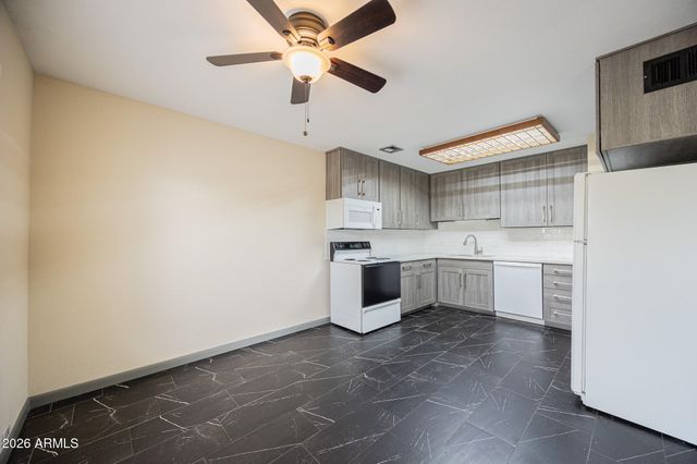 4710 N 10TH Place, Phoenix, AZ 85014