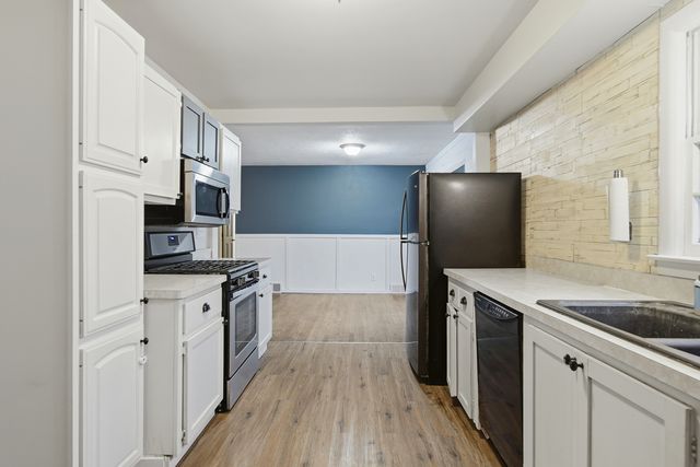 1205 Kay Avenue, Rockford, IL 61103