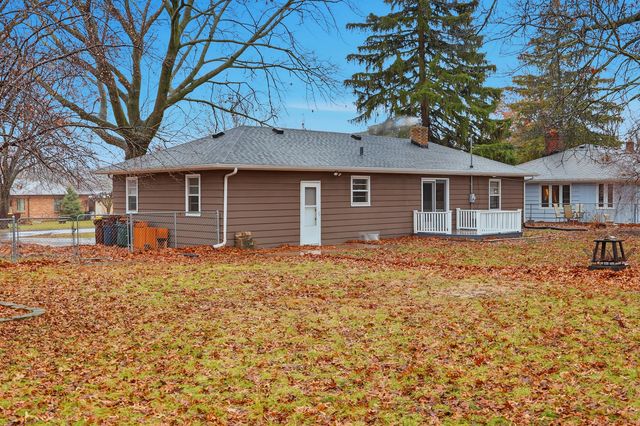 1205 Kay Avenue, Rockford, IL 61103