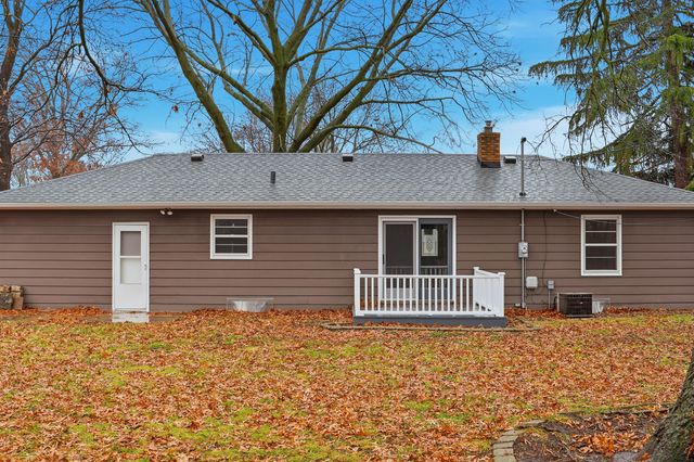 1205 Kay Avenue, Rockford, IL 61103