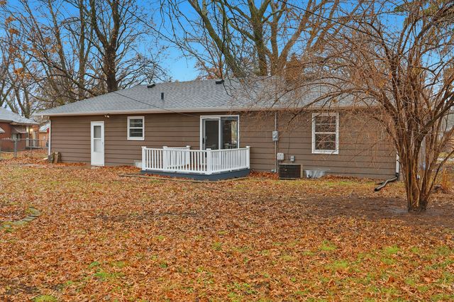 1205 Kay Avenue, Rockford, IL 61103