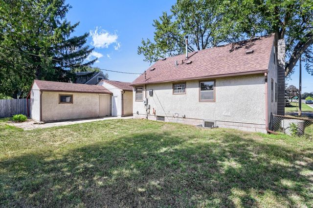 3780 71st Street E, Inver Grove Heights, MN 55076