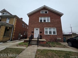 226 Fielding Street, Ferndale, MI 48220