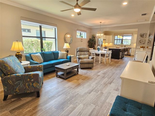 13858 CAMPOLEONE STREET, Venice, FL 34293