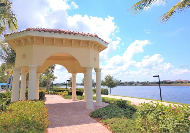 13858 CAMPOLEONE STREET, Venice, FL 34293