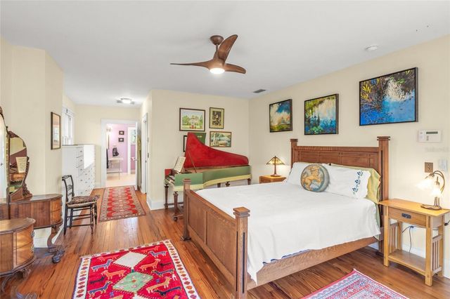 2445 ALAMEDA AVENUE, Sarasota, FL 34234