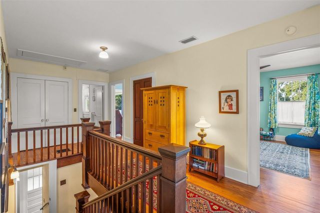 2445 ALAMEDA AVENUE, Sarasota, FL 34234