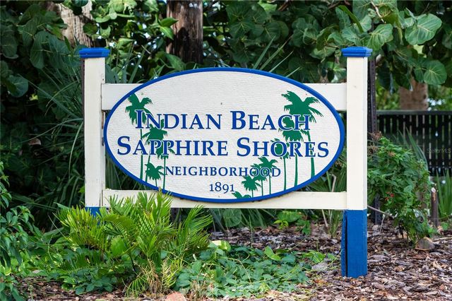 2445 ALAMEDA AVENUE, Sarasota, FL 34234
