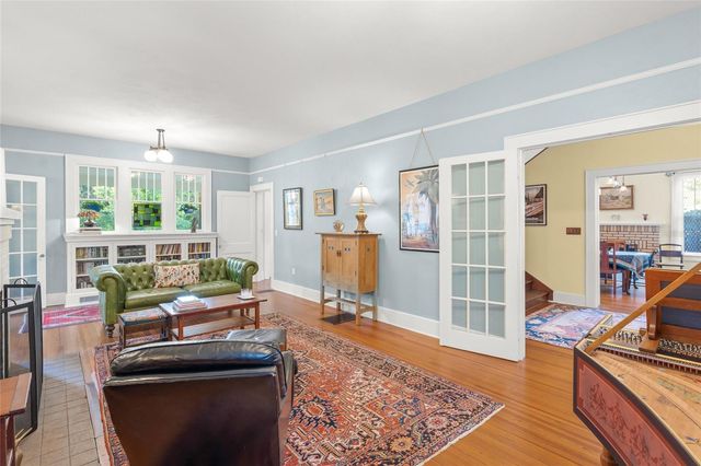 2445 ALAMEDA AVENUE, Sarasota, FL 34234