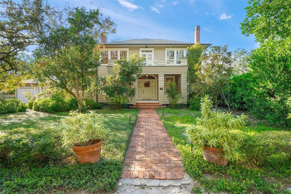 2445 ALAMEDA AVENUE, Sarasota, FL 34234