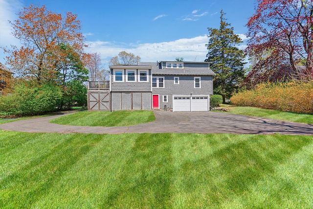 24 Maskwonicut St, Sharon, MA 02067