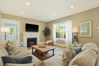 24 Maskwonicut St, Sharon, MA 02067