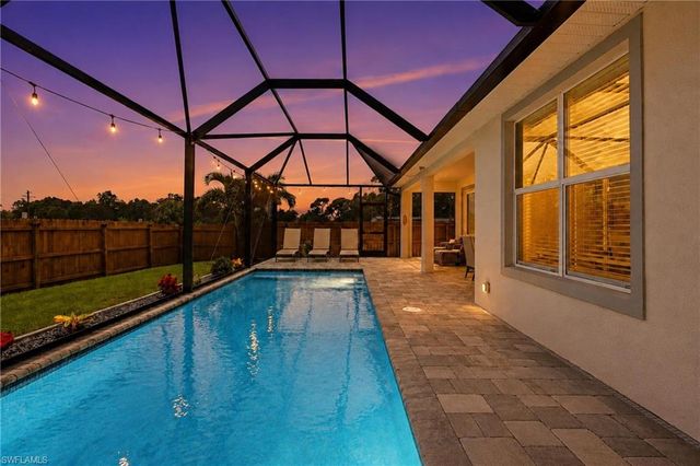 1815 NW 28th PL, Cape Coral, FL 33993