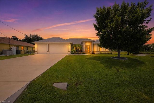 1815 NW 28th PL, Cape Coral, FL 33993