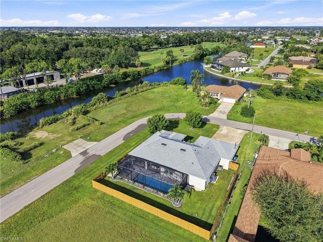 1815 NW 28th PL, Cape Coral, FL 33993
