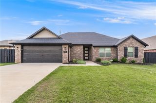 483 N Otoe Street, Farmington, AR 72730