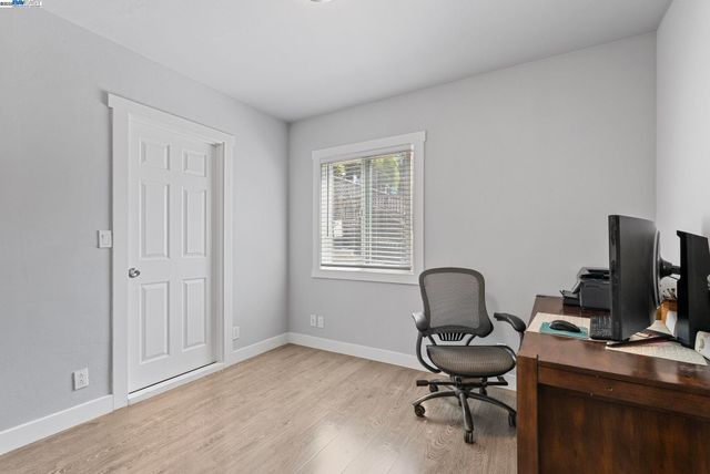 25910 Westview Way, Hayward, CA 94542