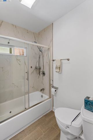 25910 Westview Way, Hayward, CA 94542