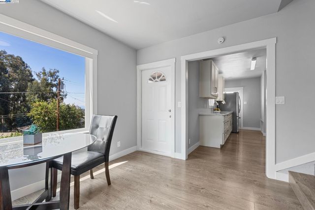 25910 Westview Way, Hayward, CA 94542
