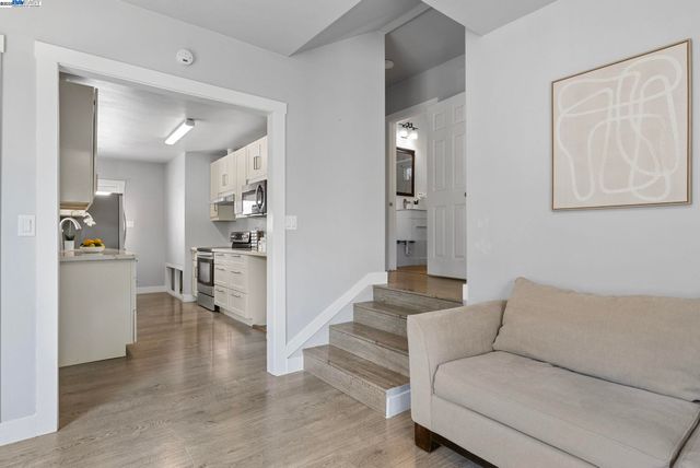 25910 Westview Way, Hayward, CA 94542