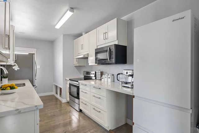 25910 Westview Way, Hayward, CA 94542