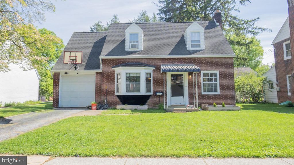 1705 LETCHWORTH RD, Camp Hill, PA 17011